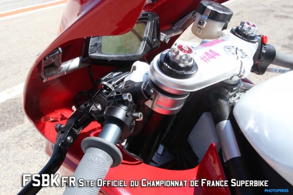 LEDENON  FSBK  2013
4 Ã¨me manche du Championnat de France Superbike
15 & 16 Juin  2013
Â© PHOTOPRESS
Tel: 04 93 37 95 96
info@photopress.fr