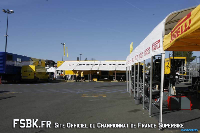 LE  MANS  FSBK  2012 1ere manche du Championnat de France Superbike 31 Mars / 1 Avril 2012 Â© PHOTOPRESS Tel: 04 93 37 95 96 info@photopress.fr