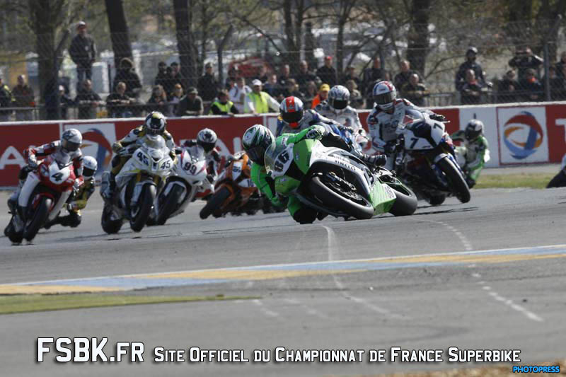 LE  MANS  FSBK  2012 1ere manche du Championnat de France Superbike 31 Mars / 1 Avril 2012 Â© PHOTOPRESS Tel: 04 93 37 95 96 info@photopress.fr