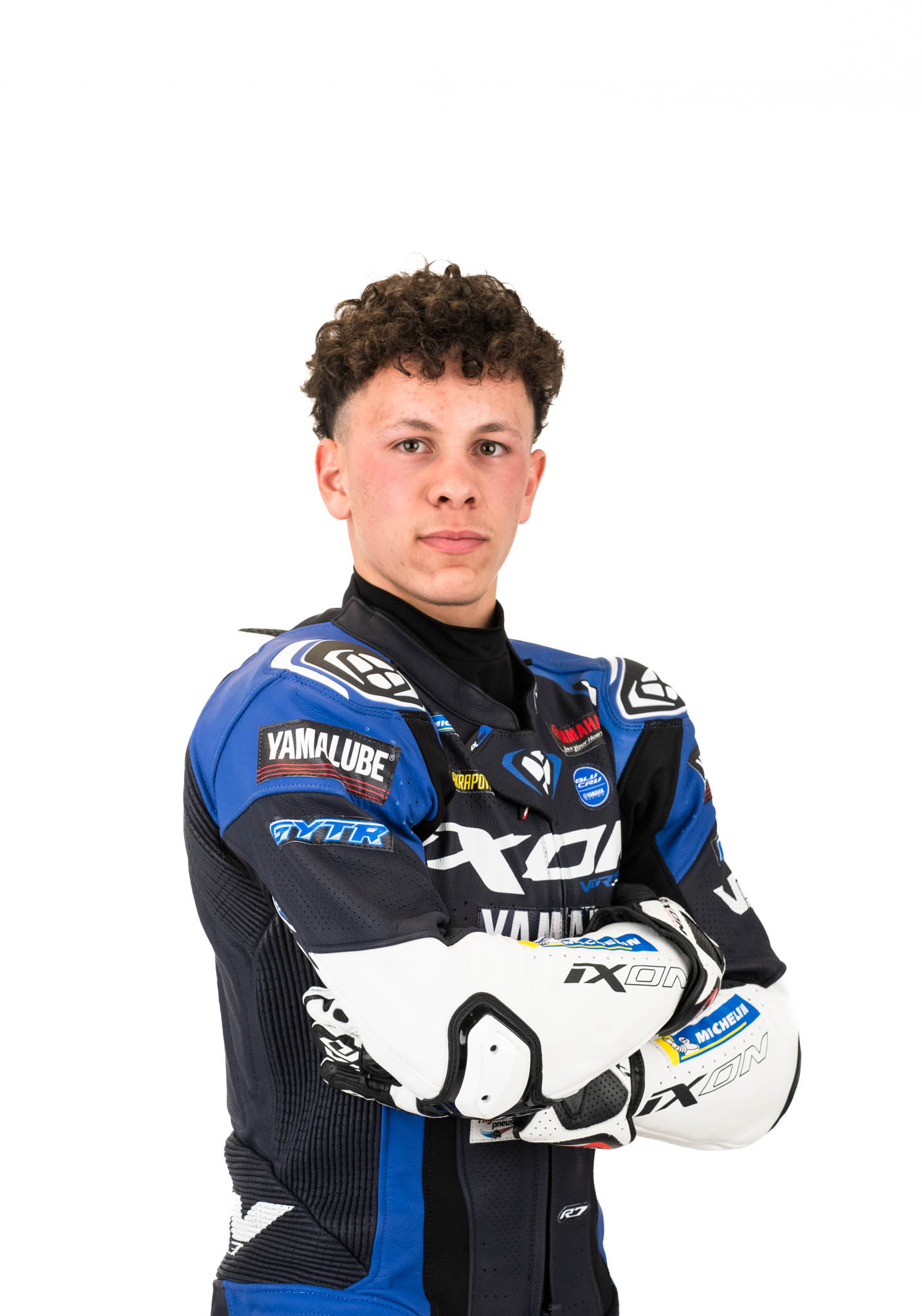 16 // Louis PAPELARD