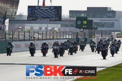 Depart SP300 Course 2LE MANS FSBK 20221 ére manche du Championnat de France Superbike26 & 27 Mars  Mars 2022© PHOTOPRESSTel: 06 08 07 57 80info@photopress.fr