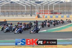 Depart SB Course 1
LE MANS FSBK 2022
1 ére manche du Championnat de France Superbike
26 & 27 Mars  Mars 2022
© PHOTOPRESS
Tel: 06 08 07 57 80
info@photopress.fr