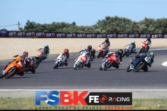 Depart OGP Course 1.
LEDENON FSBK 2022.
3 ème manche Championnat de France Superbike.
28 & 29 Mai 2022.
© PHOTOPRESS
Tel: 06 08 07 57 80.
info@photopress.fr