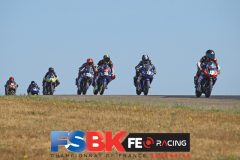 Depart SP300 Course 1.
LEDENON FSBK 2022.
3 ème manche Championnat de France Superbike.
28 & 29 Mai 2022.
© PHOTOPRESS
Tel: 06 08 07 57 80.
info@photopress.fr