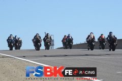 Depart SB Course 2.
LEDENON FSBK 2022.
3 ème manche Championnat de France Superbike.
28 & 29 Mai 2022.
© PHOTOPRESS
Tel: 06 08 07 57 80.
info@photopress.fr