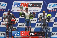 Podium SB course 1.
MAGNY-COURS FSBK 2022.
5 ème manche Championnat de France Superbike.
2 & 3 Juillet 2022.
© PHOTOPRESS.
Tel: 06 08 07 57 80.
info@photopress.fr