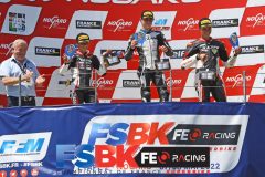 Podium SP300 Course 2.
NOGARO FSBK 2022.
2 ème manche Championnat de France Superbike.
6 & 7 Mai 2022.
© PHOTOPRESS.
Tel: 06 08 07 57 80.
info@photopress.fr