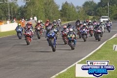 Départ course Superbike1.
PAU-ARNOS FSBK 2023.
Cinquième manche Championnat de France Superbike.
15 / 16 Juillet 2023.
© PHOTOPRESS.
Tel: 06 08 07 57 80.
info@photopress.fr