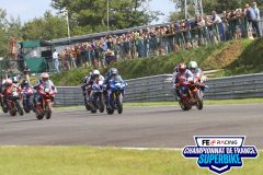 Départ course Superbike1.
PAU-ARNOS FSBK 2023.
Cinquième manche Championnat de France Superbike.
15 / 16 Juillet 2023.
© PHOTOPRESS.
Tel: 06 08 07 57 80.
info@photopress.fr